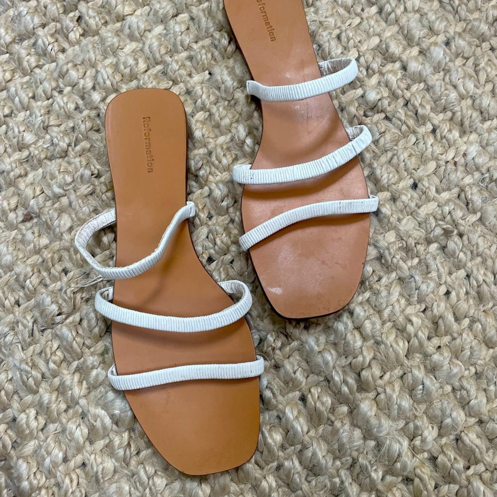 Reformation Mavis Runched Sandal - White - Size 8
